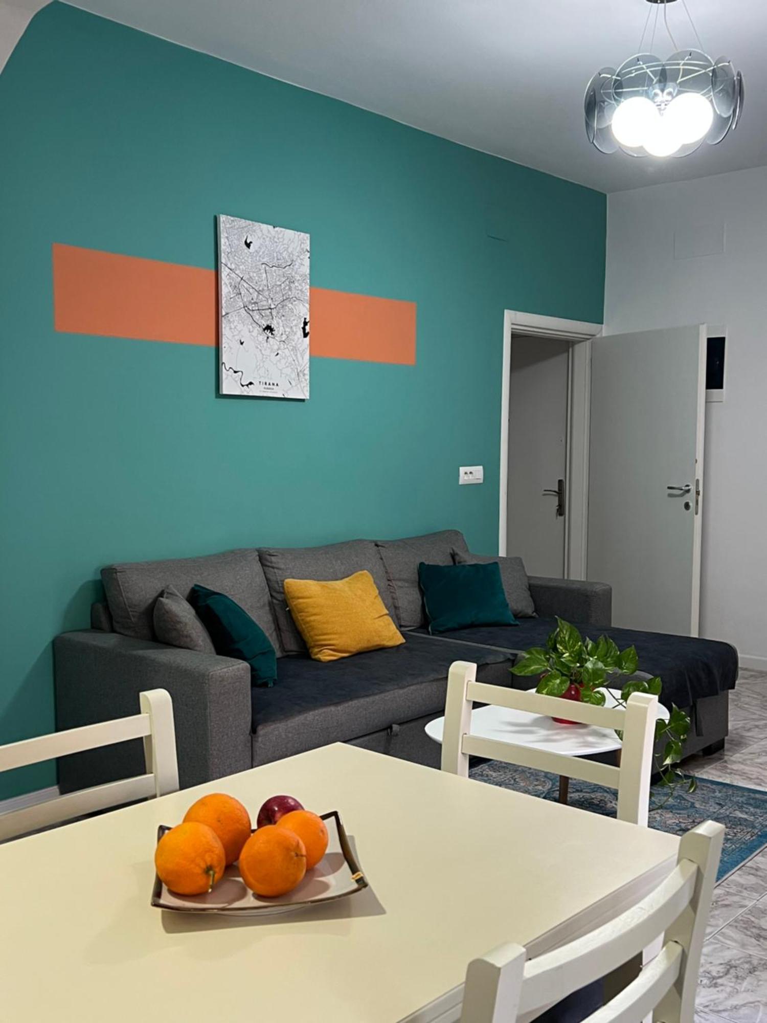Vibrant & Oasis Apartament *